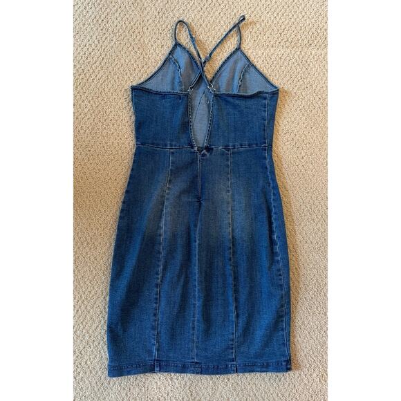 Active USA Denim Jean V-neck Dress - Picture 5 of 9